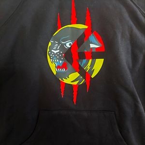 ***BOYS ETHIKA HOODIE SIZE M